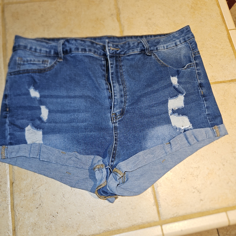 SHEIN Classic Blue Ripped Jean Shorts